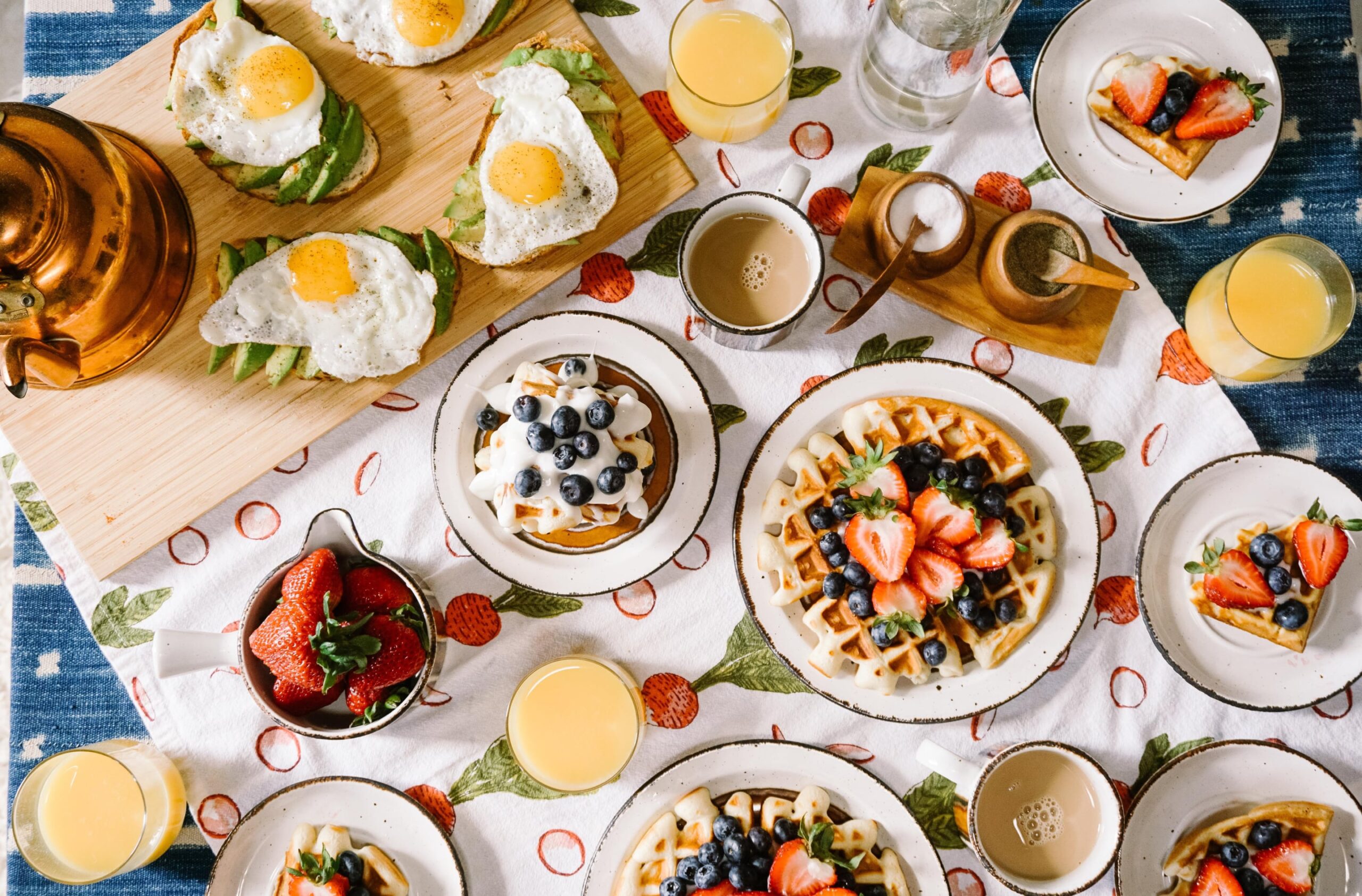 Breakfast Table 1 Morbi vitae purus dictum, ultrices tellus in, gravida lectus.
