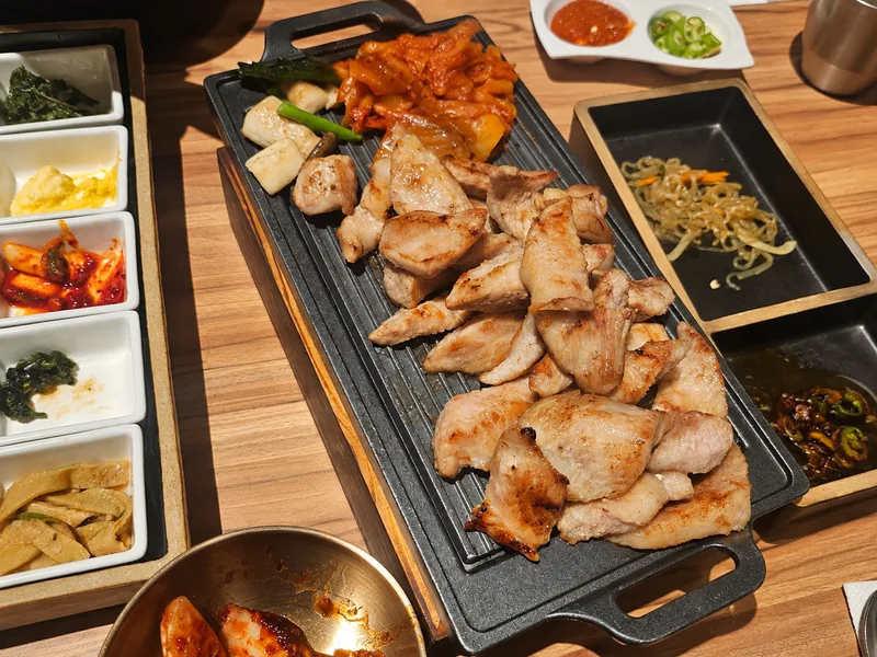 COD 차림 삼겹살 구이